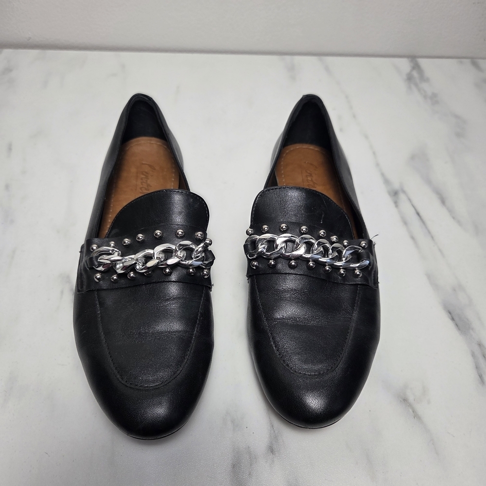 L'INTERVALLE Black Leather Loafers with Silver Chain